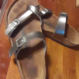 Like new Birkenstock sandles